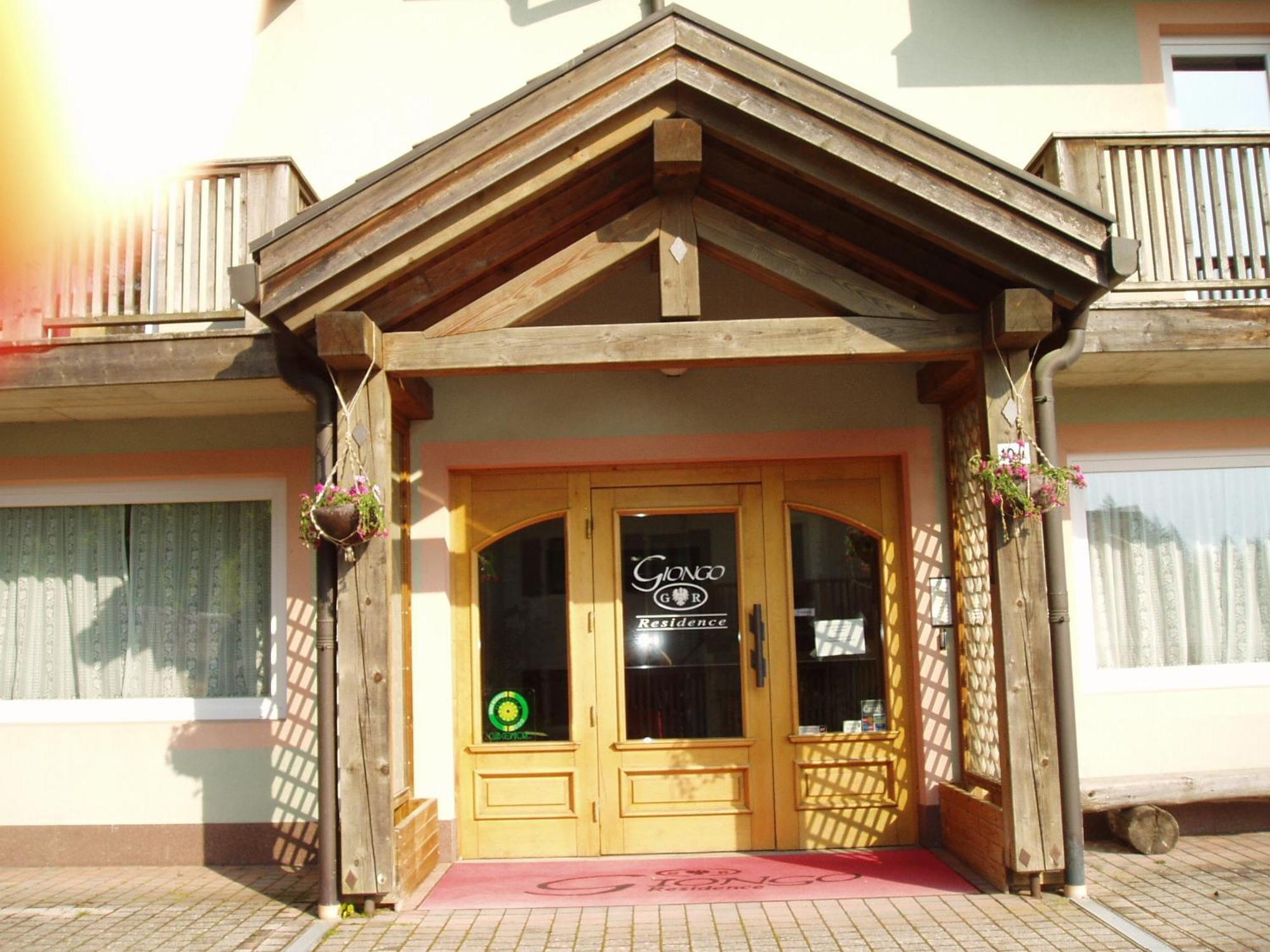 Giongo Residence - Appartamenti Lavarone Zewnętrze zdjęcie